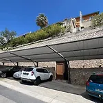 Royal Domain, Bnbrickeys * Mentone