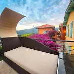 Royal Domain, Bnbrickeys *