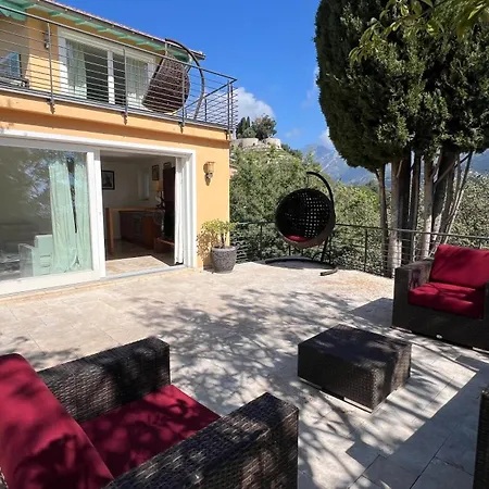 Royal Domain, Bnbrickeys Mentone