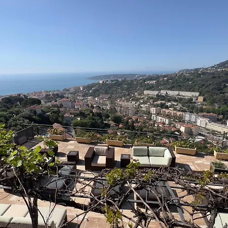 Daire Royal Domain, Bnbrickeys